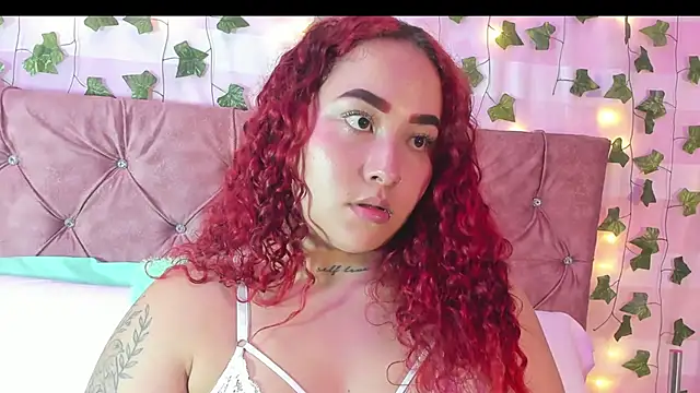 Ayla-marttinez online show from February 13, 2026, 2:18 am