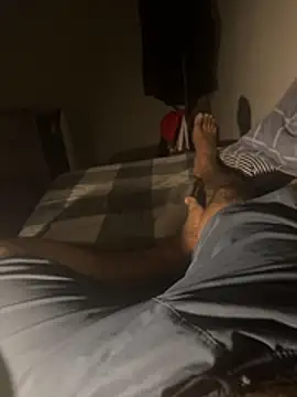 Snapshot of Night_outcam chatting on February 16, 2026, 8:05 pm Night outcam online show from February 16, 2026, 8:05 pm