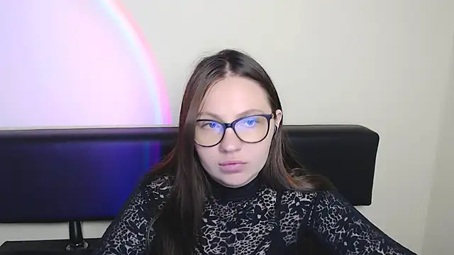 Snapshot of LiliaErmi chatting on June 18, 2026, 9:14 am LiliaErmi online show from June 18, 2026, 9:14 am