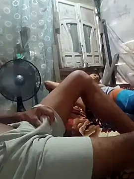 Snapshot of twobigscock23 chatting on December 15, 2025, 3:05 pm twobigscock23 online show from December 15, 2025, 3:05 pm