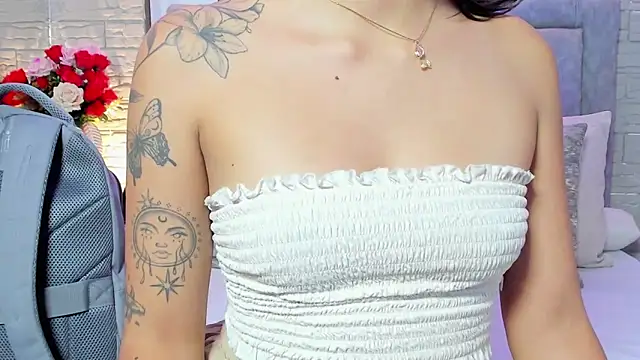 LanaRouse online show from February 22, 2026, 11:09 am