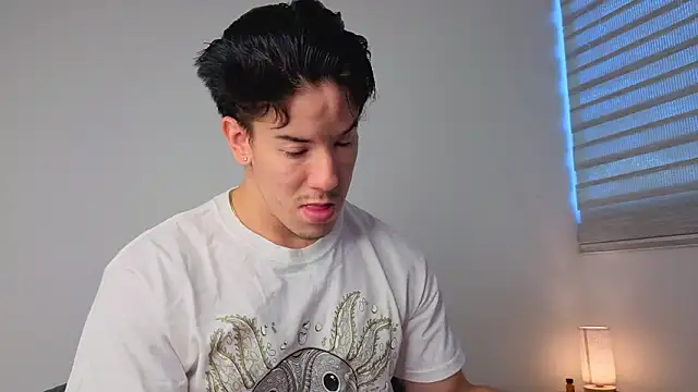 Snapshot of maxxcooper1 chatting on January 16, 2026, 10:03 pm maxxcooper1 online show from January 16, 2026, 10:03 pm