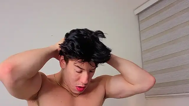 Snapshot of maxxcooper1 chatting on February 3, 2026, 4:10 am maxxcooper1 online show from February 3, 2026, 4:10 am