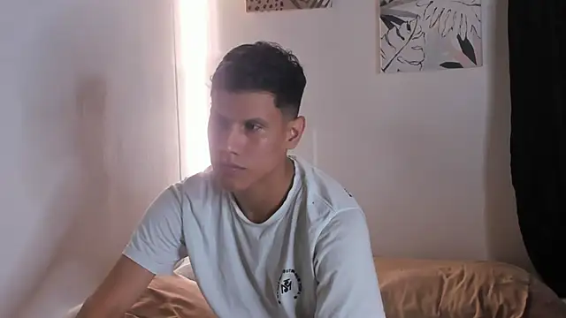 Apol0 69 online show from December 14, 2025, 7:40 pm