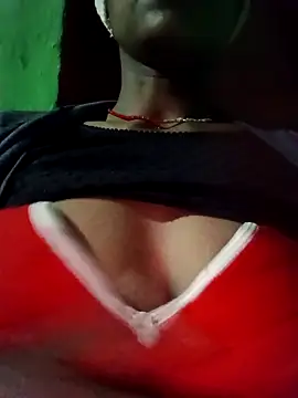 Snapshot of Maya_Big55A chatting on February 4, 2026, 9:42 pm Maya Big55A online show from February 4, 2026, 9:42 pm