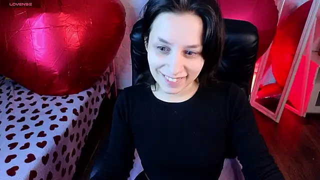 Snapshot of Marsy_xx chatting on February 13, 2026, 12:56 pm Marsy xx online show from February 13, 2026, 12:56 pm