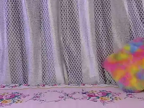 Snapshot of hey-pinky chatting on March 1, 2026, 5:31 am hey-pinky online show from March 1, 2026, 5:31 am