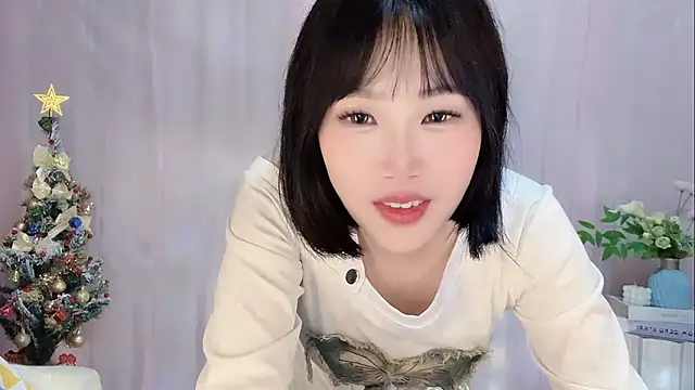 Snapshot of Pinkgirl520 chatting on January 7, 2026, 2:19 pm Pinkgirl520 online show from January 7, 2026, 2:19 pm