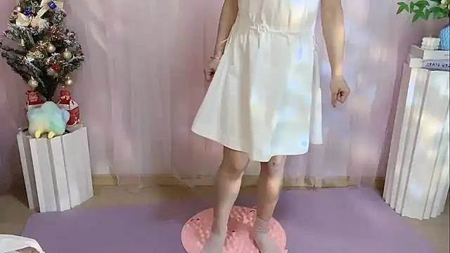 Snapshot of Pinkgirl520 chatting on January 13, 2026, 2:11 pm Pinkgirl520 online show from January 13, 2026, 2:11 pm