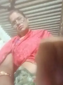 Pinki rajak online show from May 17, 2026, 10:50 pm