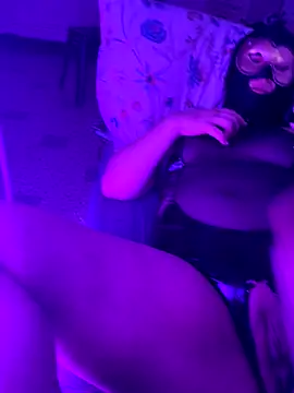 Snapshot of Peanutgirl chatting on March 4, 2026, 11:33 pm Peanutgirl online show from March 4, 2026, 11:33 pm