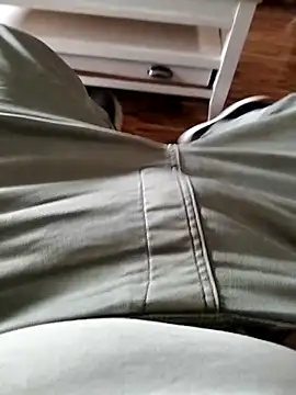 Snapshot of pj_pm90 chatting on December 15, 2025, 10:41 am pj pm90 online show from December 15, 2025, 10:41 am