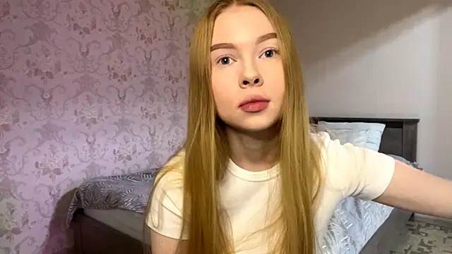 Snapshot of LumiSun chatting on January 5, 2026, 7:39 pm LumiSun online show from January 5, 2026, 7:39 pm