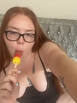 Snapshot of AnnieAinsx chatting on July 7, 2026, 7:45 am AnnieAinsx online show from July 7, 2026, 7:45 am