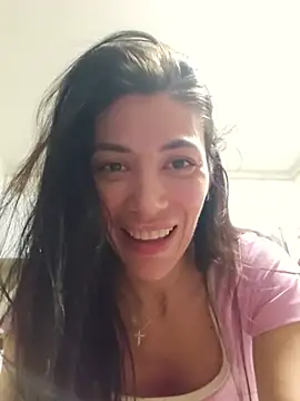 Leena C online show from June 3, 2026, 6:24 pm