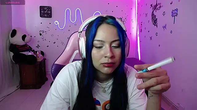 milusolers online show from December 14, 2025, 1:49 pm