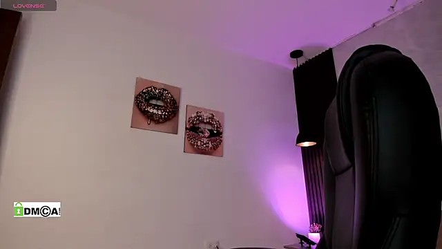 Snapshot of Perla_dixon chatting on January 18, 2026, 7:39 pm Perla dixon online show from January 18, 2026, 7:39 pm