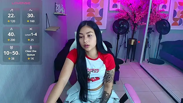 Snapshot of Carolina_cherry chatting on March 9, 2026, 12:09 pm Carolina cherry online show from March 9, 2026, 12:09 pm