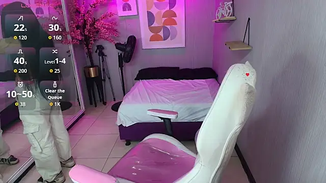 Snapshot of Carolina_cherry chatting on March 17, 2026, 12:19 pm Carolina cherry online show from March 17, 2026, 12:19 pm