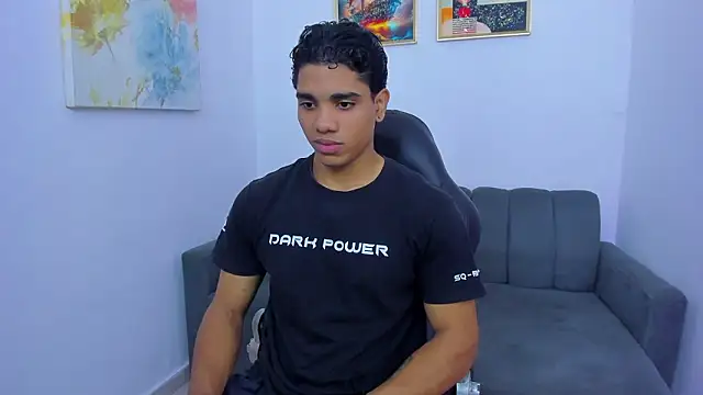 Snapshot of Dustyn_Michelle1 chatting on February 10, 2026, 2:10 pm Dustyn Michelle1 online show from February 10, 2026, 2:10 pm