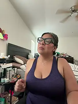 BettyWhispers online show from July 23, 2026, 3:21 pm