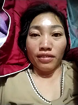 Snapshot of PhayPhayk2 chatting on December 15, 2025, 9:19 pm PhayPhayk2 online show from December 15, 2025, 9:19 pm