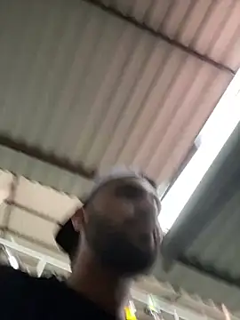 jamess 0 online show from April 10, 2026, 9:41 pm