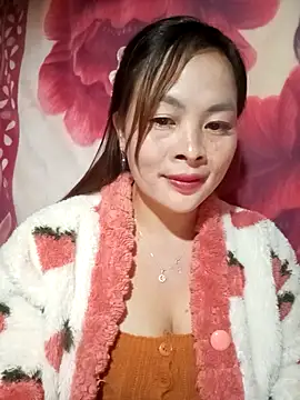 Snapshot of Mayly-s chatting on December 14, 2025, 11:48 am Mayly-s online show from December 14, 2025, 11:48 am