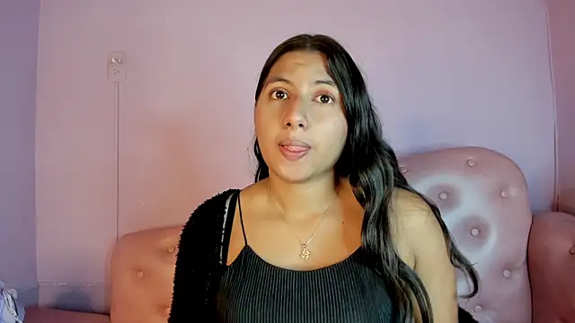 Snapshot of SolTully chatting on February 9, 2026, 12:31 pm SolTully online show from February 9, 2026, 12:31 pm