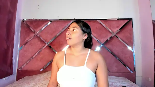 Snapshot of SolTully chatting on March 5, 2026, 12:56 pm SolTully online show from March 5, 2026, 12:56 pm