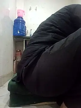 Snapshot of Barbie-Doll7 chatting on February 4, 2026, 12:22 pm Barbie-Doll7 online show from February 4, 2026, 12:22 pm