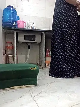 Snapshot of Barbie-Doll7 chatting on February 19, 2026, 12:23 pm Barbie-Doll7 online show from February 19, 2026, 12:23 pm