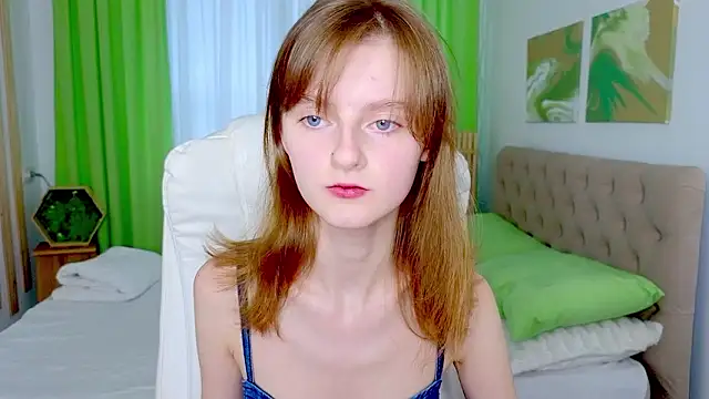 Snapshot of Miss_Alisa_ chatting on February 19, 2026, 11:28 am Miss Alisa online show from February 19, 2026, 11:28 am