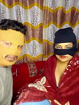 Snapshot of Crazy_Couple_1 chatting on January 8, 2026, 5:26 pm Crazy Couple 1 online show from January 8, 2026, 5:26 pm