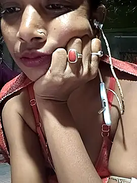 Snapshot of Sweet-rumi chatting on December 15, 2025, 5:50 pm Sweet-rumi online show from December 15, 2025, 5:50 pm