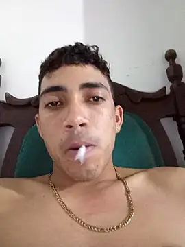 Snapshot of Trebor_bad chatting on December 19, 2025, 7:15 am Trebor bad online show from December 19, 2025, 7:15 am