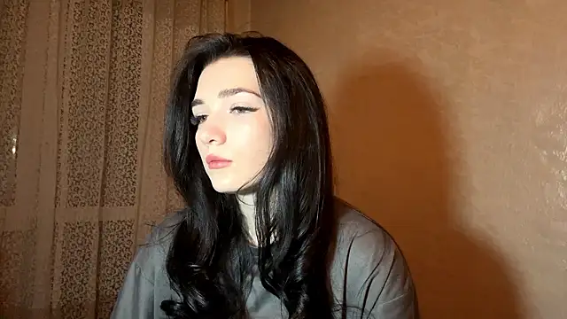 Snapshot of IsabellaWave chatting on February 1, 2026, 12:59 pm IsabellaWave online show from February 1, 2026, 12:59 pm