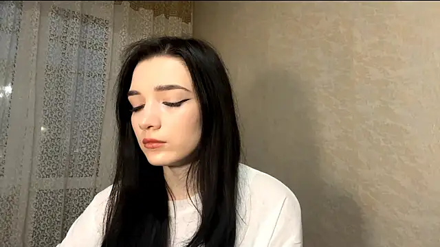 Snapshot of IsabellaWave chatting on February 9, 2026, 12:31 pm IsabellaWave online show from February 9, 2026, 12:31 pm