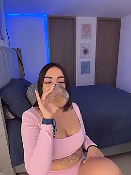 Snapshot of SamVega chatting on February 20, 2026, 9:04 pm SamVega online show from February 20, 2026, 9:04 pm