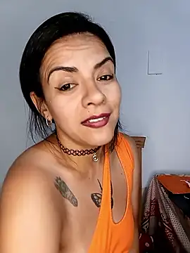 luluclark69 online show from January 8, 2026, 12:35 am