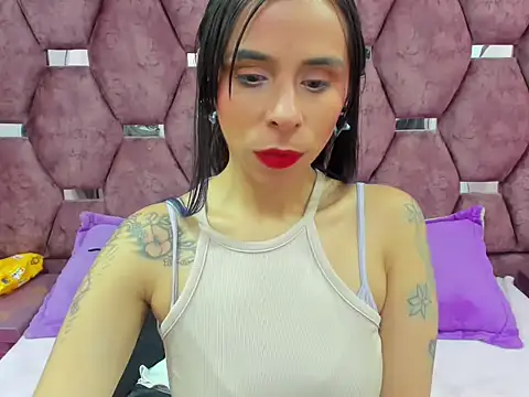 Snapshot of _CandyPurple chatting on January 16, 2026, 8:35 pm CandyPurple online show from January 16, 2026, 8:35 pm