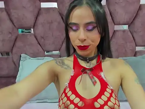 Snapshot of _CandyPurple chatting on February 3, 2026, 7:41 pm CandyPurple online show from February 3, 2026, 7:41 pm