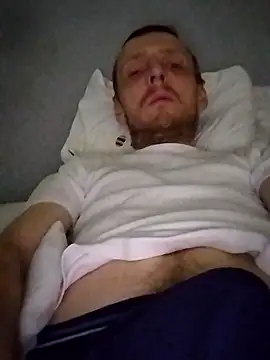 CrookedBunk3527 online show from January 8, 2026, 9:39 pm