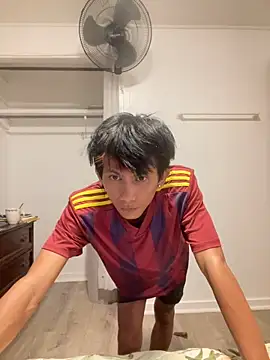 Snapshot of jhaycobXgarcia chatting on December 17, 2025, 1:50 pm jhaycobXgarcia online show from December 17, 2025, 1:50 pm