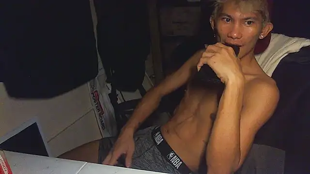 Snapshot of jhaycobXgarcia chatting on March 6, 2026, 1:29 pm jhaycobXgarcia online show from March 6, 2026, 1:29 pm