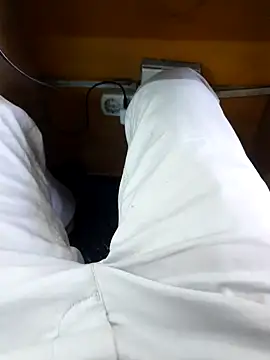 Snapshot of M8ygcthf3 chatting on February 6, 2026, 12:19 pm M8ygcthf3 online show from February 6, 2026, 12:19 pm