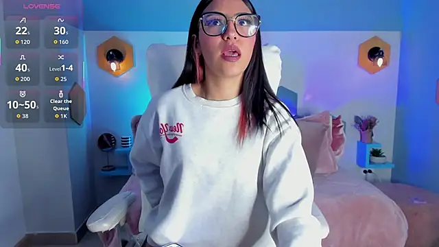 Snapshot of Hiyori_Bloom_ chatting on January 10, 2026, 4:47 am Hiyori Bloom online show from January 10, 2026, 4:47 am