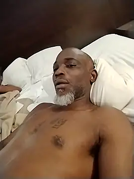 MRSTROKEIT7878 online show from December 17, 2025, 2:50 am