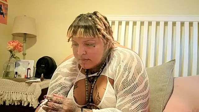 Snapshot of succubussy666 chatting on August 8, 2026, 5:59 pm succubussy666 online show from August 8, 2026, 5:59 pm