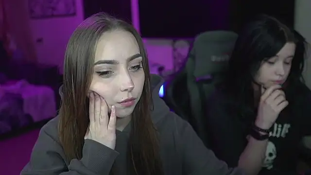 Snapshot of Absent_Fairy chatting on February 9, 2026, 3:05 pm Absent Fairy online show from February 9, 2026, 3:05 pm